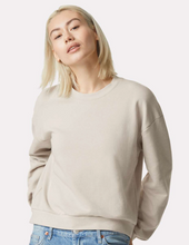 Load image into Gallery viewer, TW Patriotic Boxy Sweatshirt
